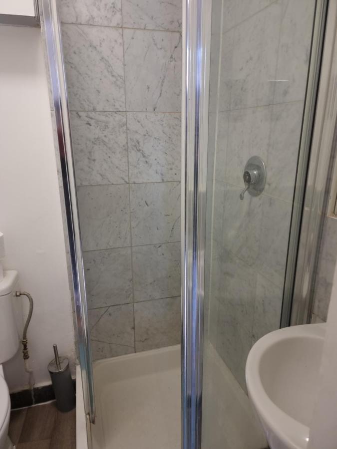 F8-Mezzanine 1St Floor Flat Fits 3 Near Paddington Londres Exterior foto